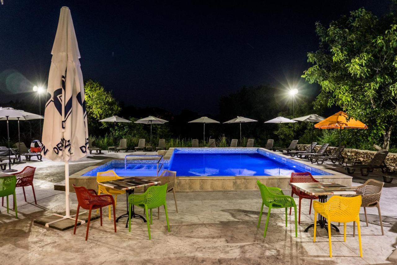 Hotel Комплекс Радост Ezerets Zewnętrze zdjęcie