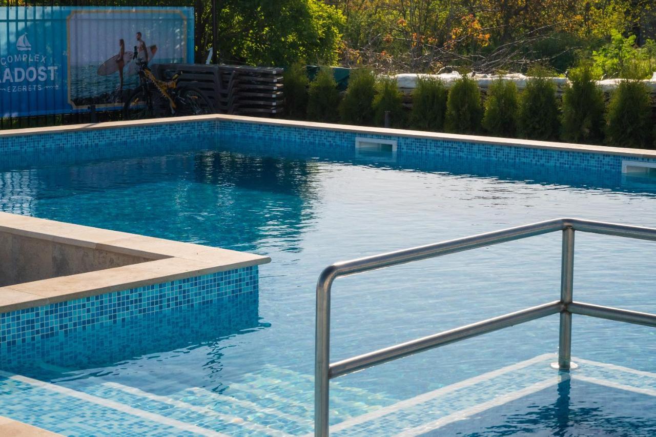 Hotel Комплекс Радост Ezerets Zewnętrze zdjęcie